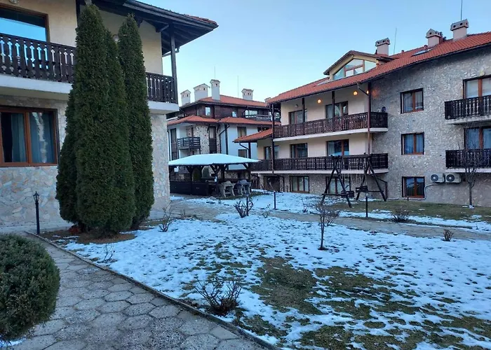 4 Seasons 2 - * Bansko
